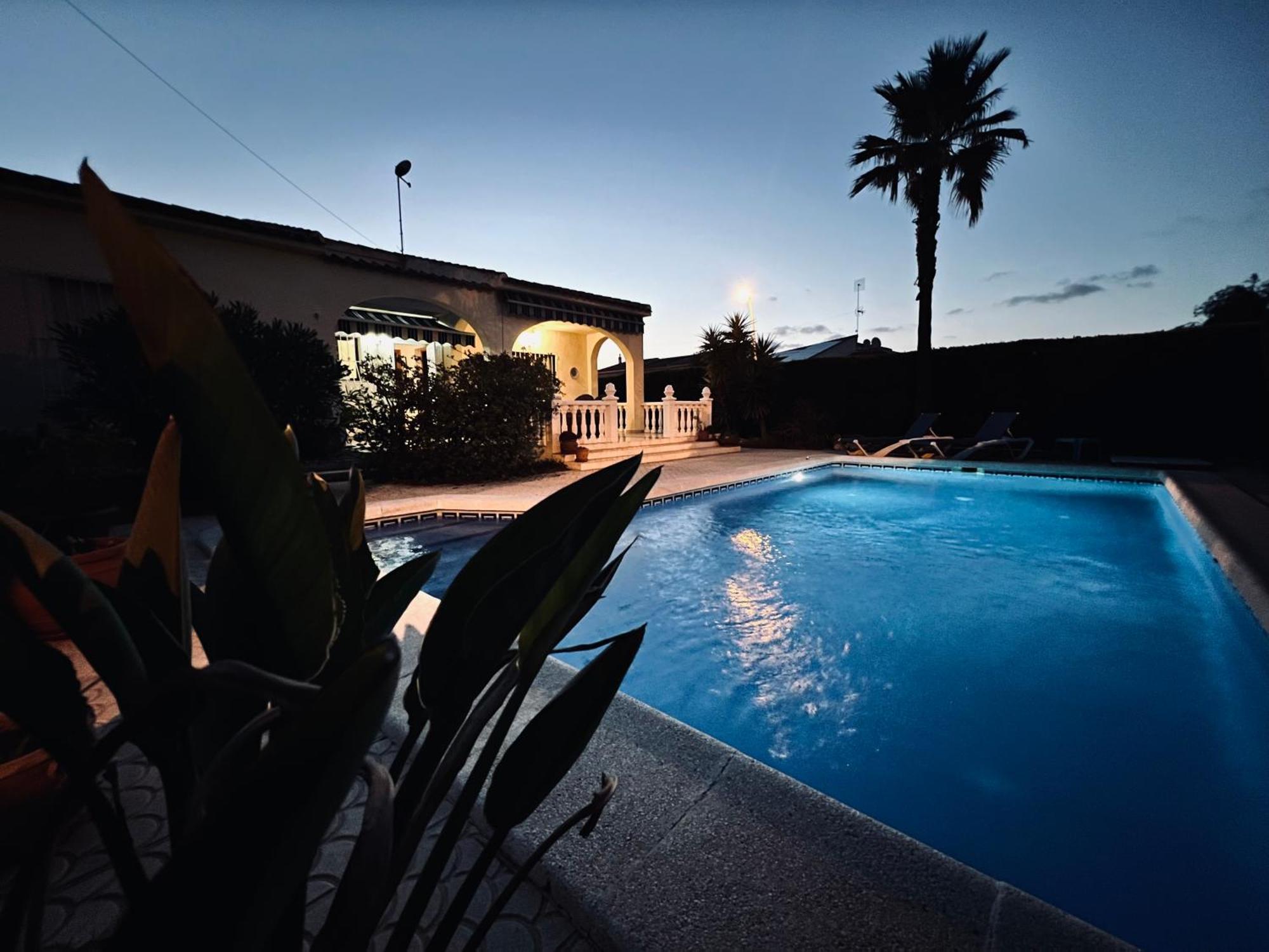 Charming One-Floor Villa With Private Pool In Los Balcones Torrevieja Buitenkant foto