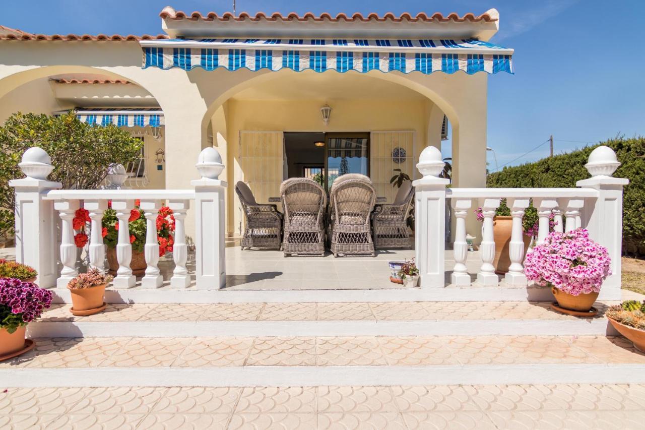 Charming One-Floor Villa With Private Pool In Los Balcones Torrevieja Buitenkant foto