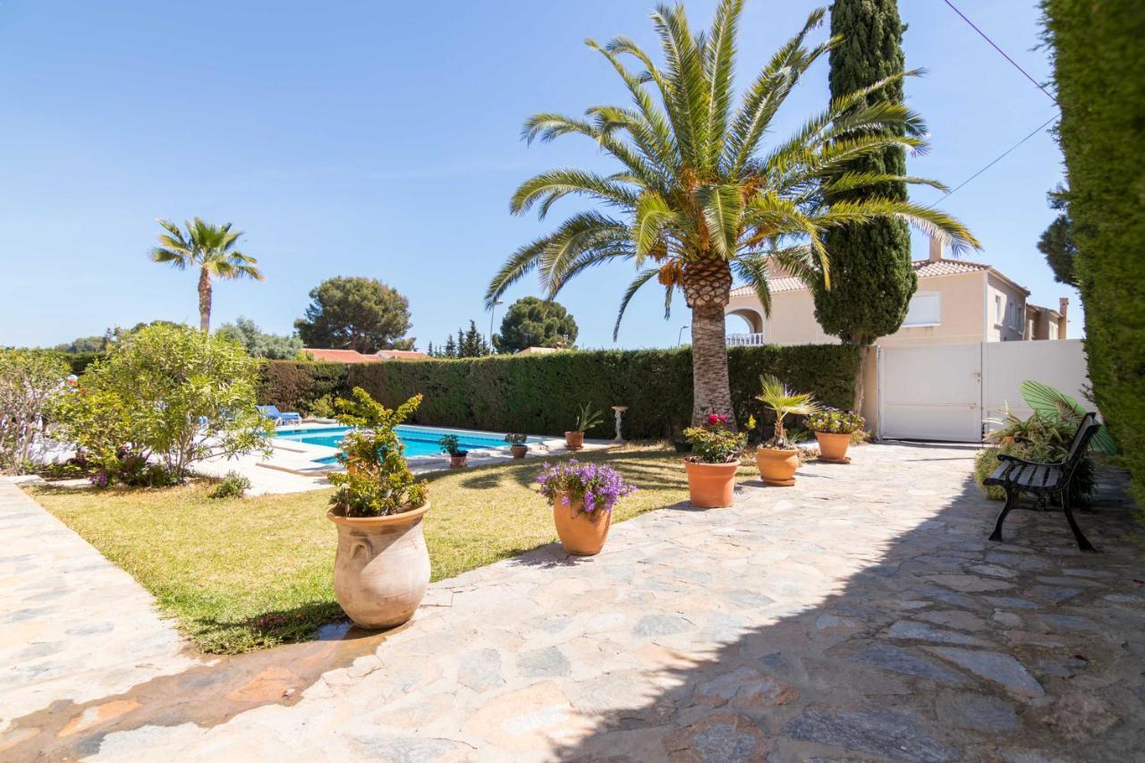 Charming One-Floor Villa With Private Pool In Los Balcones Torrevieja Buitenkant foto